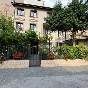  Hotel Boutique Cathedral Plaza Residences For Rent Downtown Romania